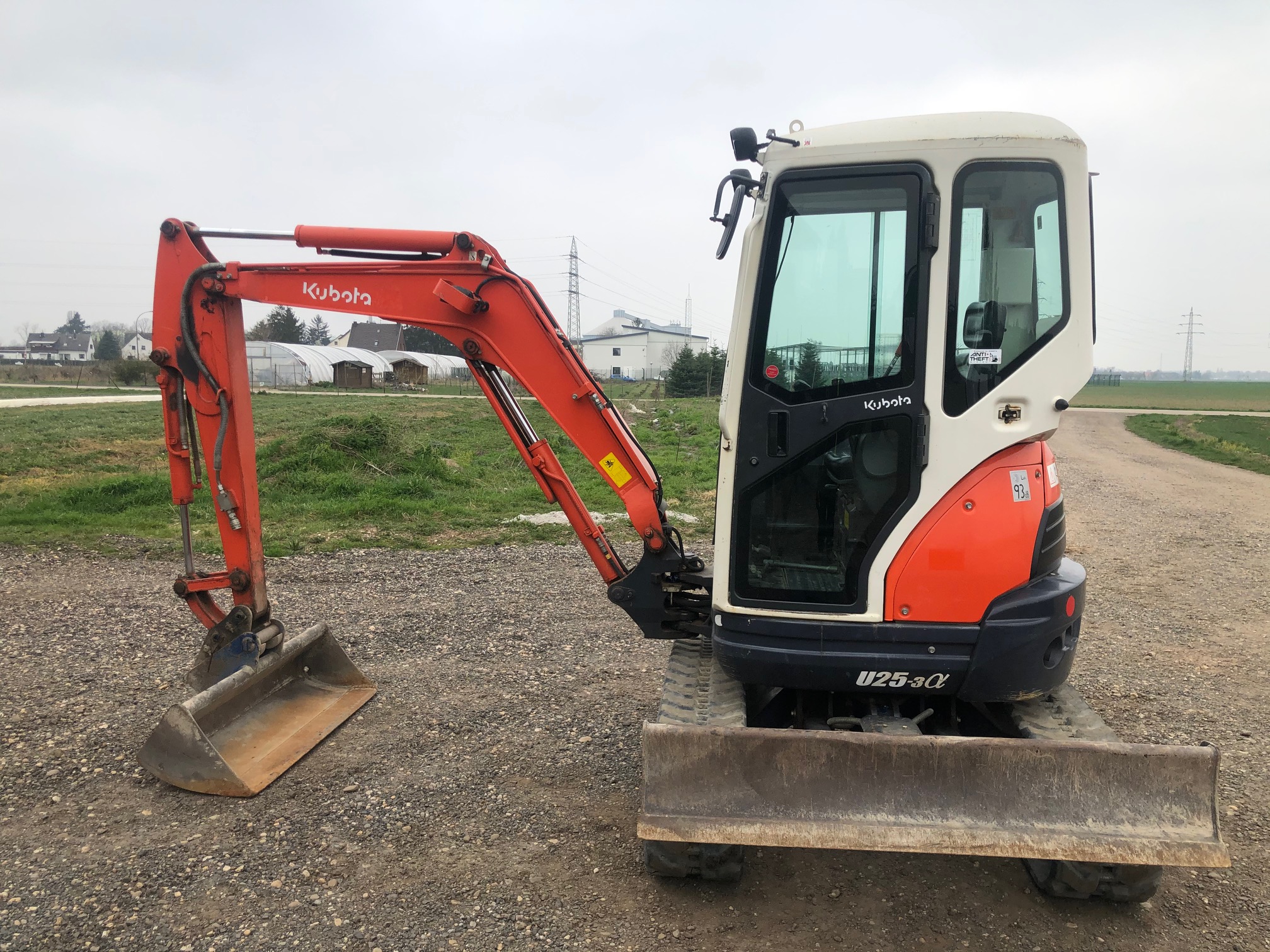 Kubota U25-3